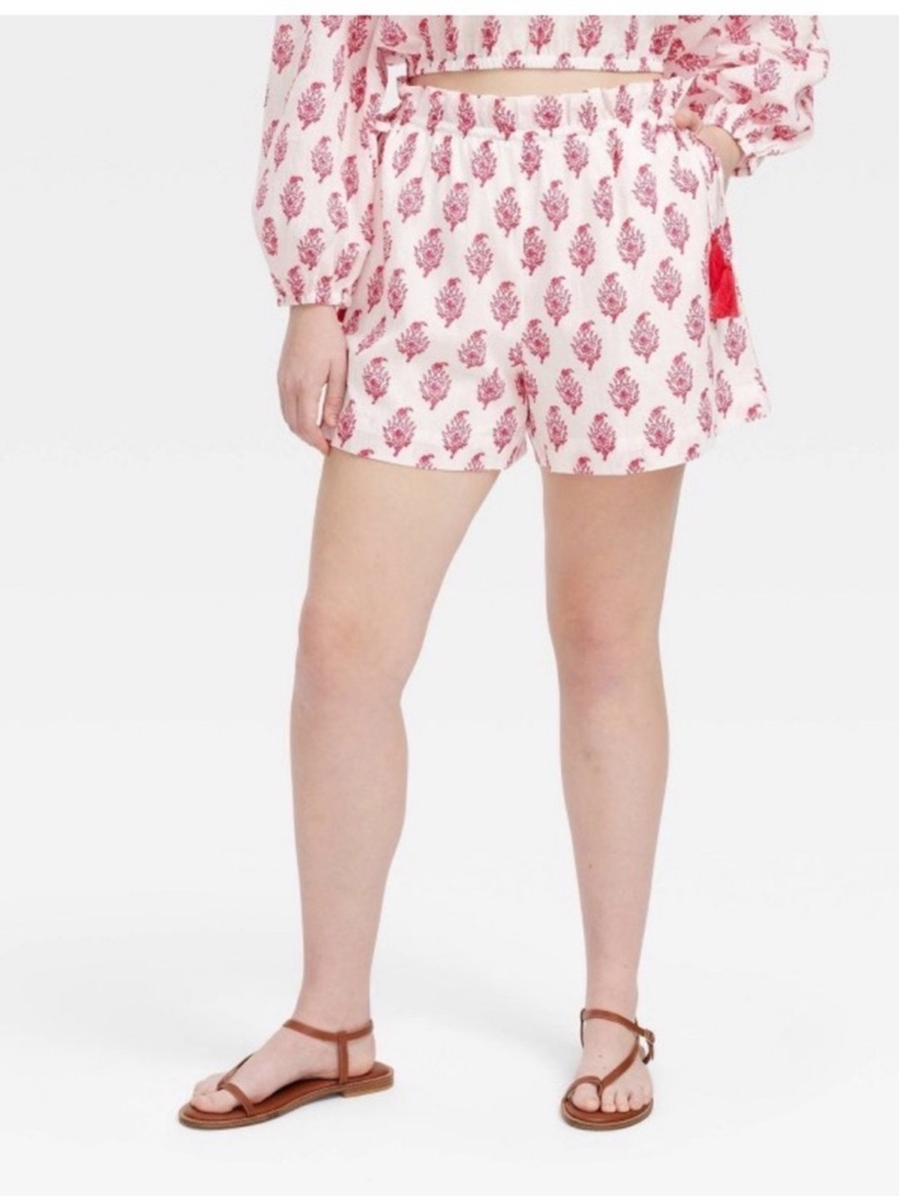 Roller Rabbit x Target Bouquet Side-Tie Beach set Pull-On Shorts & Top - Picture 2 of 12